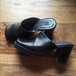 Tommy Hilfiger Black Mules